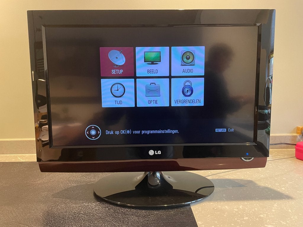 Lg 26lg4000 lcd tv/dvd-speler combi, Gebruikt, 50 Hz, Ophalen of Verzenden, 100 cm of meer