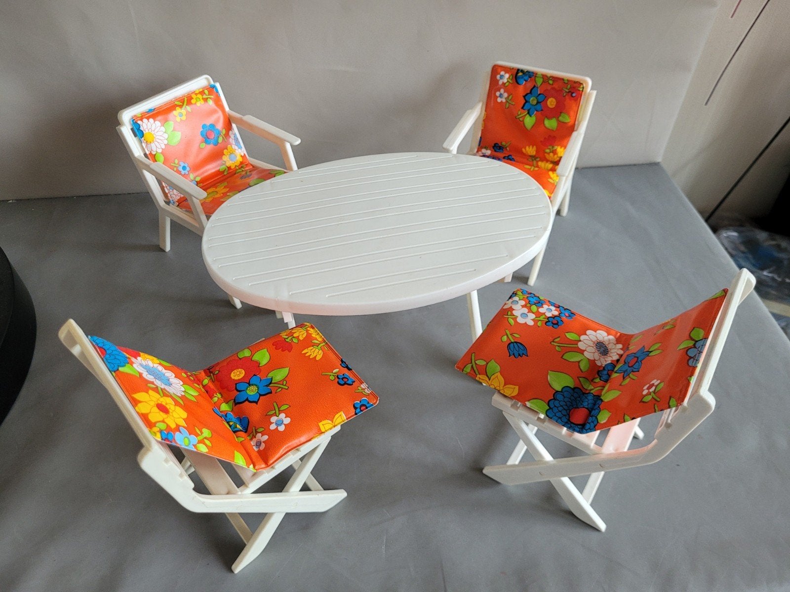 Vintage Barbie Tuinset - Retro Oranje Bloemenprint, Ophalen of Verzenden, Gebruikt, Meisje
