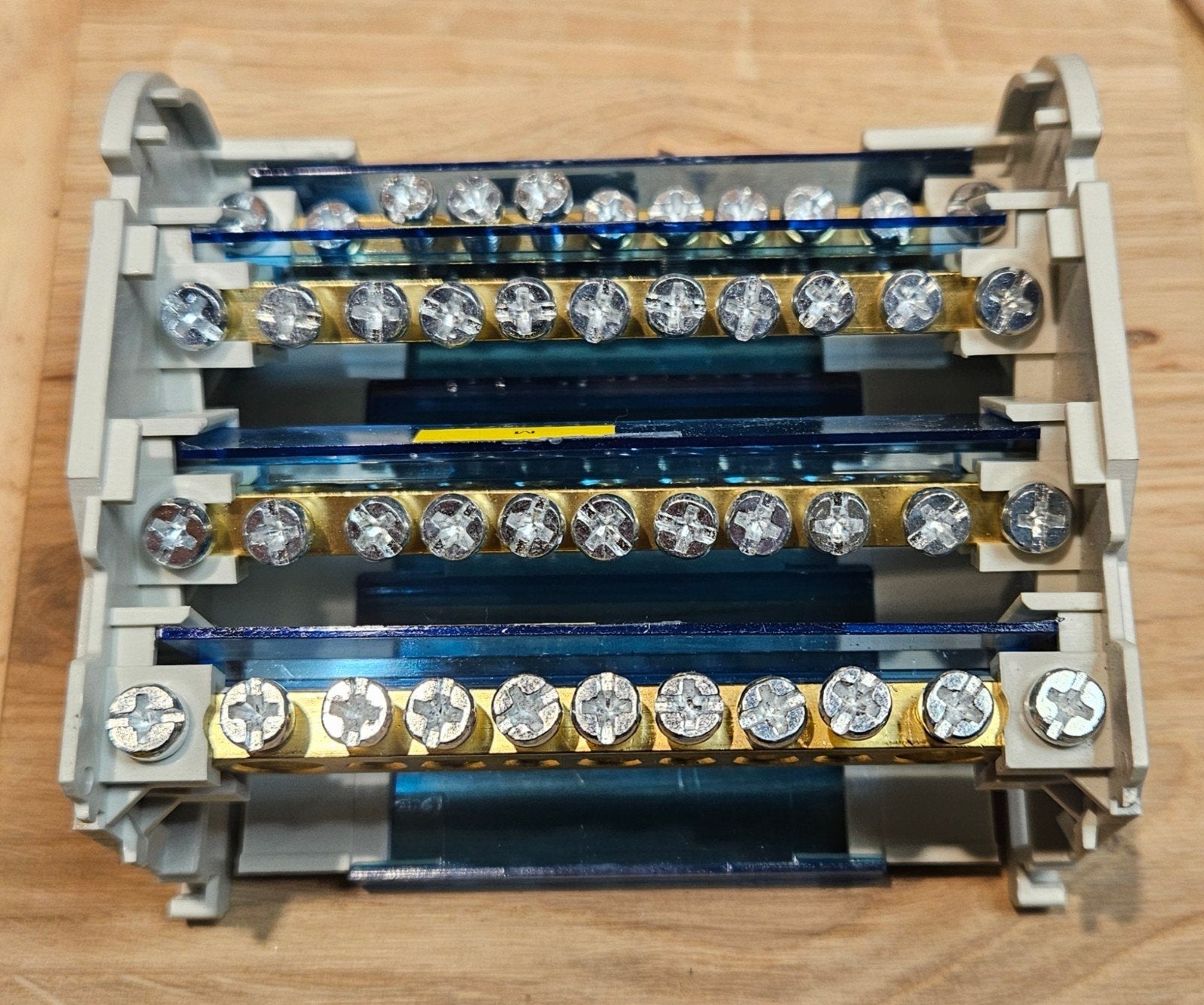 Distributie klemmenblok verdeelblok Eriflex TD80/100A 4 polg, Ophalen, Zo goed als nieuw, Overige merken, Overige typen