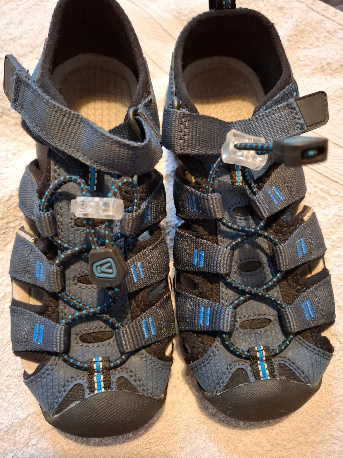 Keen Sandalen/waterschoenen maat 32/33 - Zo goed als nieuw, Keen, Jongen of Meisje, Schoenen, Ophalen of Verzenden