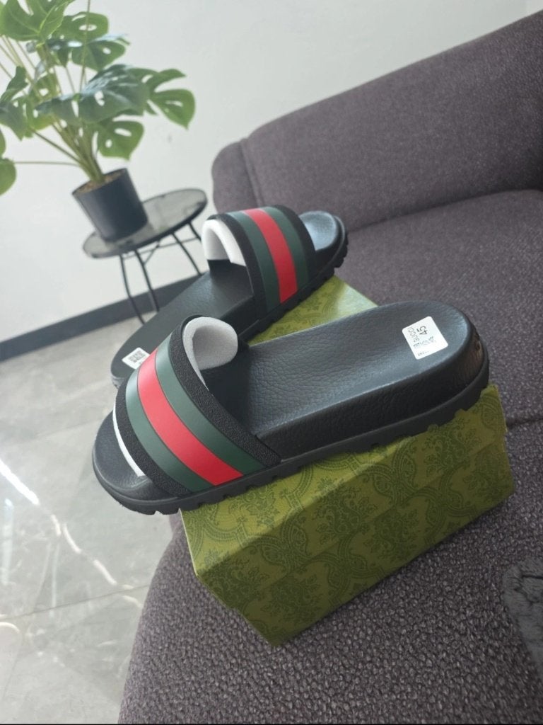 Gucci slides, Ophalen of Verzenden, Nieuw, Gucci