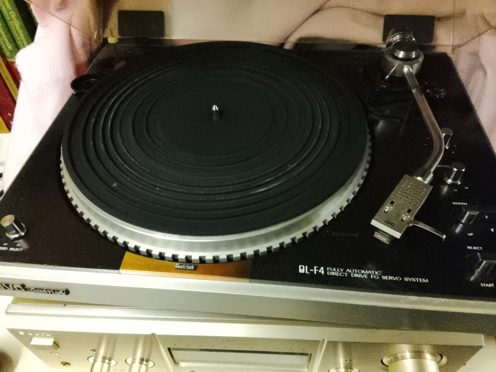 JVC QL-F4 Volautomatische Direct Drive Platenspeler, Overige merken, Gebruikt, Automatisch, Ophalen of Verzenden