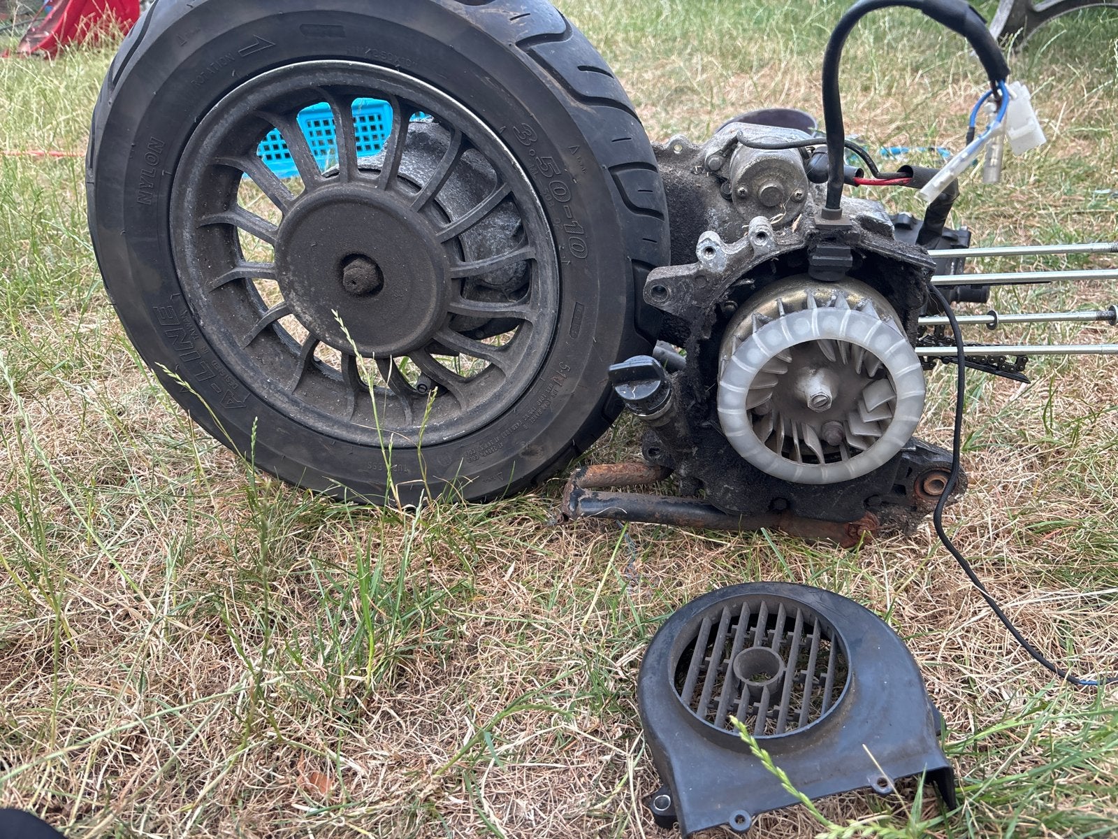 Scooter motorblok met wiel en onderdelen, Ophalen, Gebruikt, Blok, Overige merken