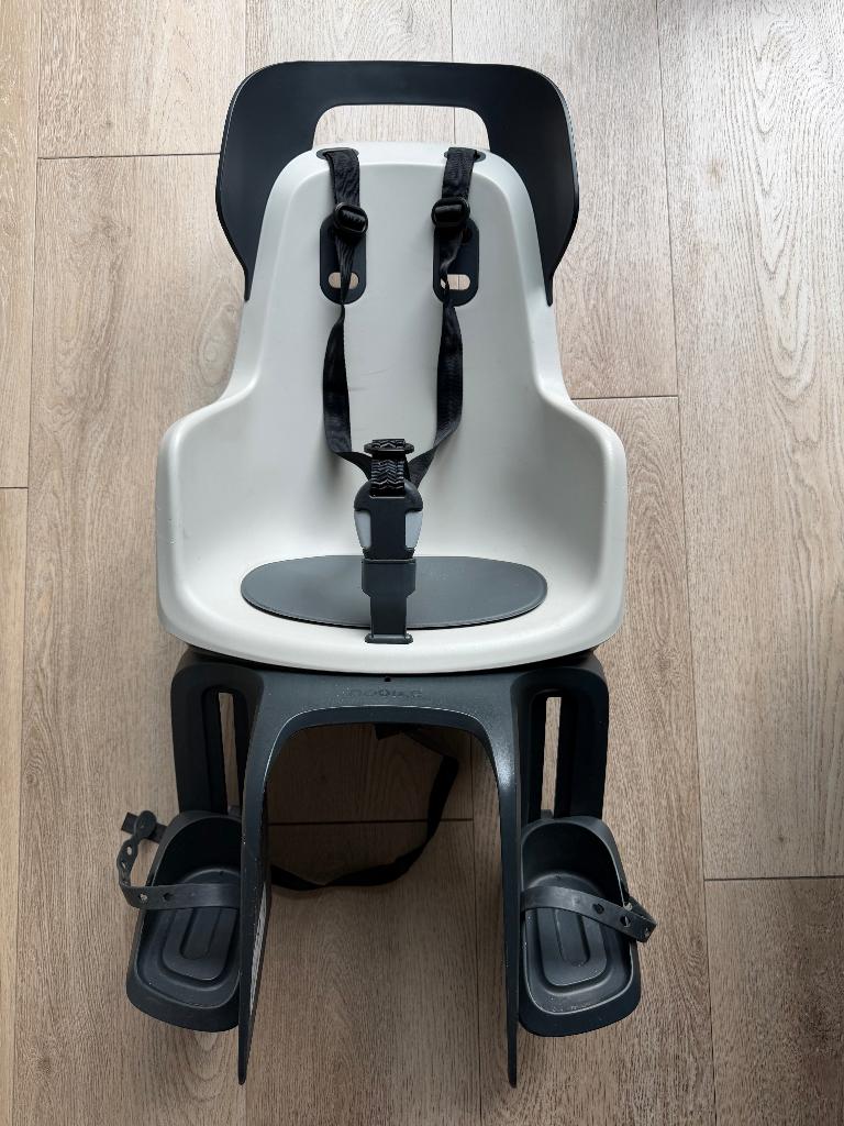 Kinderzitje achter Bobike Maxi Go met dragerbevestiging, Fietsen en Brommers, Fietsaccessoires | Fietsstoeltjes, Ophalen, Achterzitje