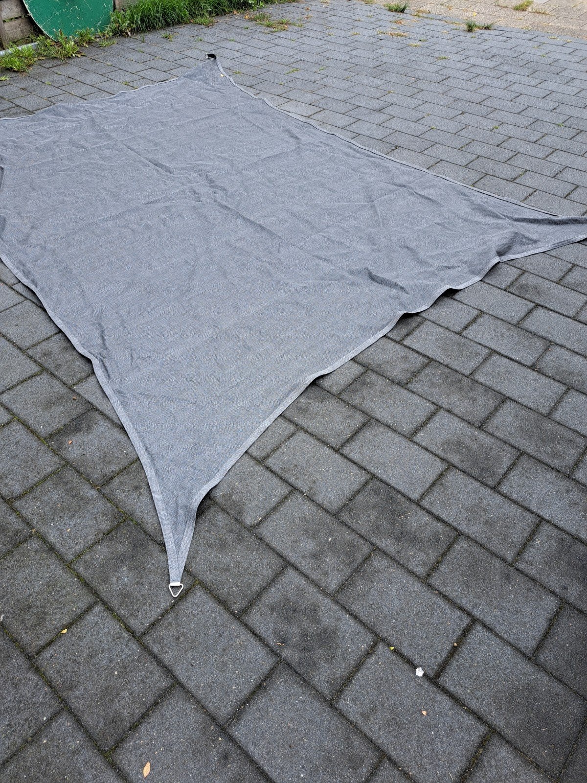 Grijs schaduwdoek 4x3 m, met stokken, Tuin en Terras, Schaduwdoeken, Ophalen