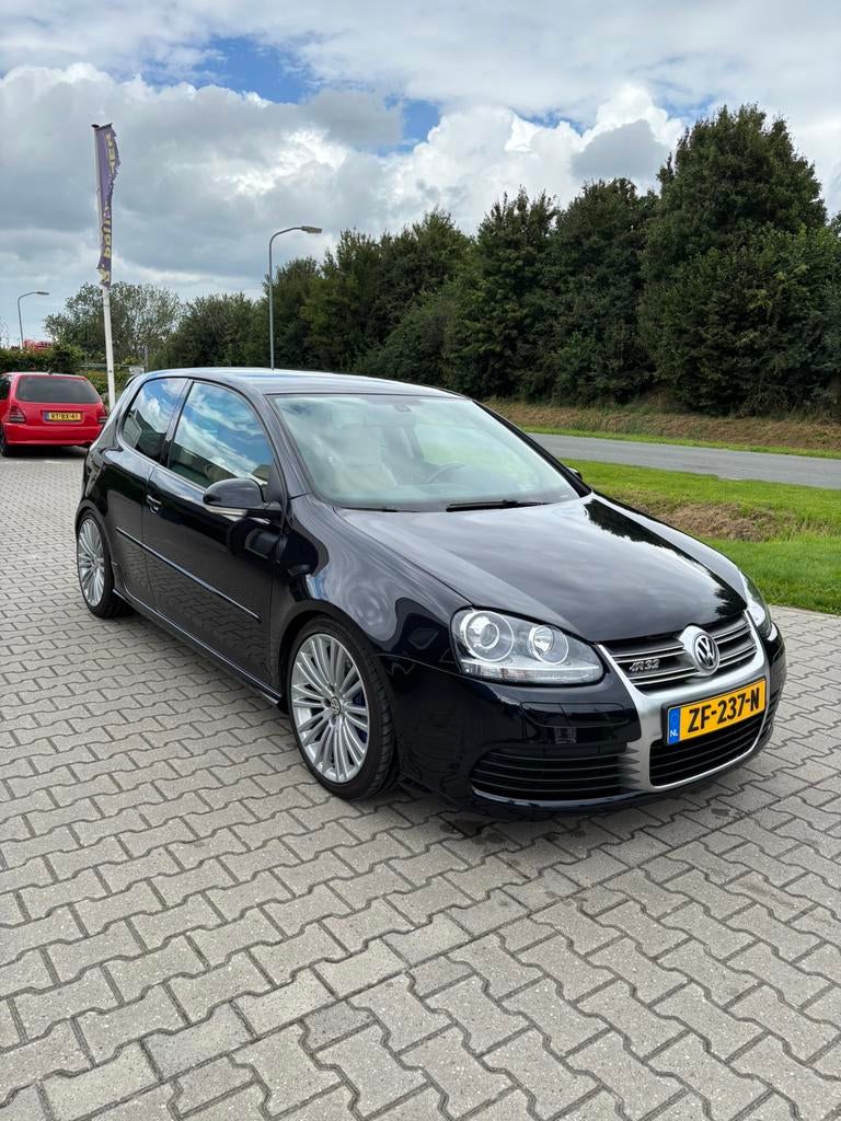 Volkswagen Golf 3.2 V6 184KW R32 3D 4M 2006 Zwart, 3189 cc, Zwart, 1485 kg, Handgeschakeld