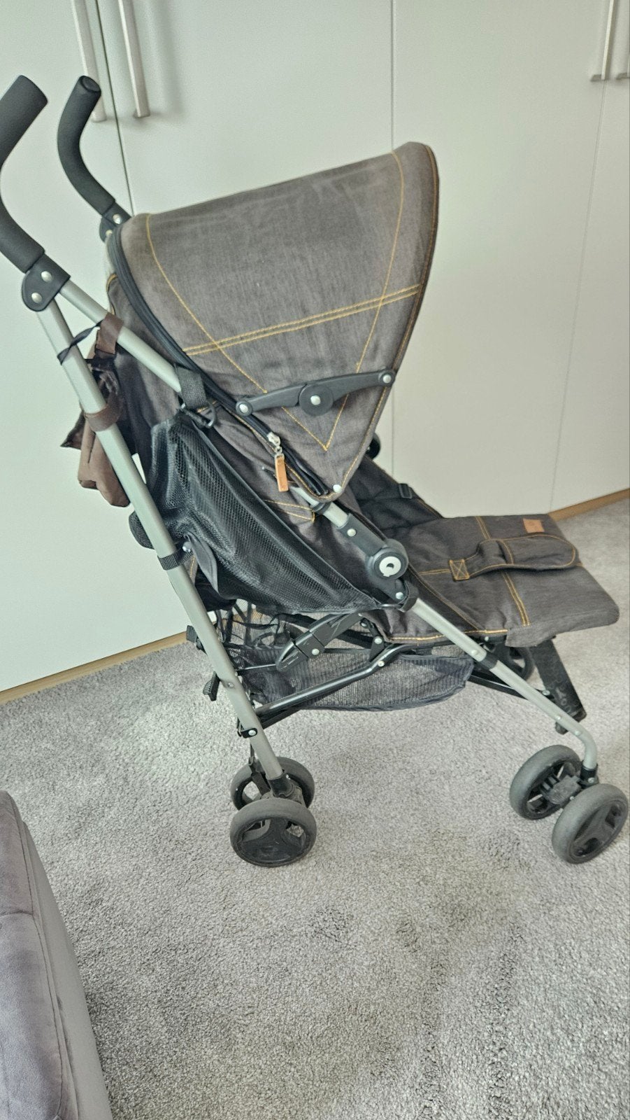 Inklapbare Buggy/Wandelwagen Bruin/Taupe met Regenkap, Ophalen, Gebruikt