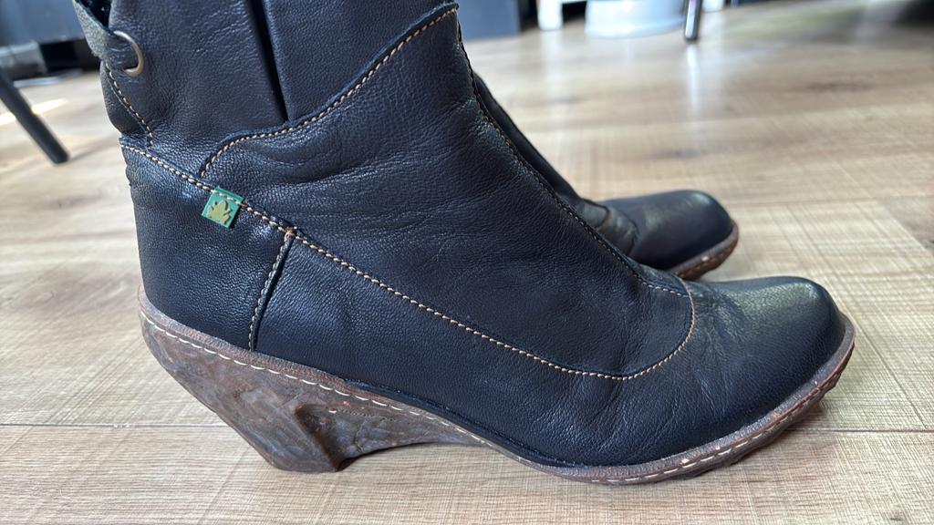 Luxe leren dames laarzen El Naturalista mt 41, Kleding | Dames, Schoenen, Hoge laarzen, Bruin, Ophalen of Verzenden, Zo goed als nieuw