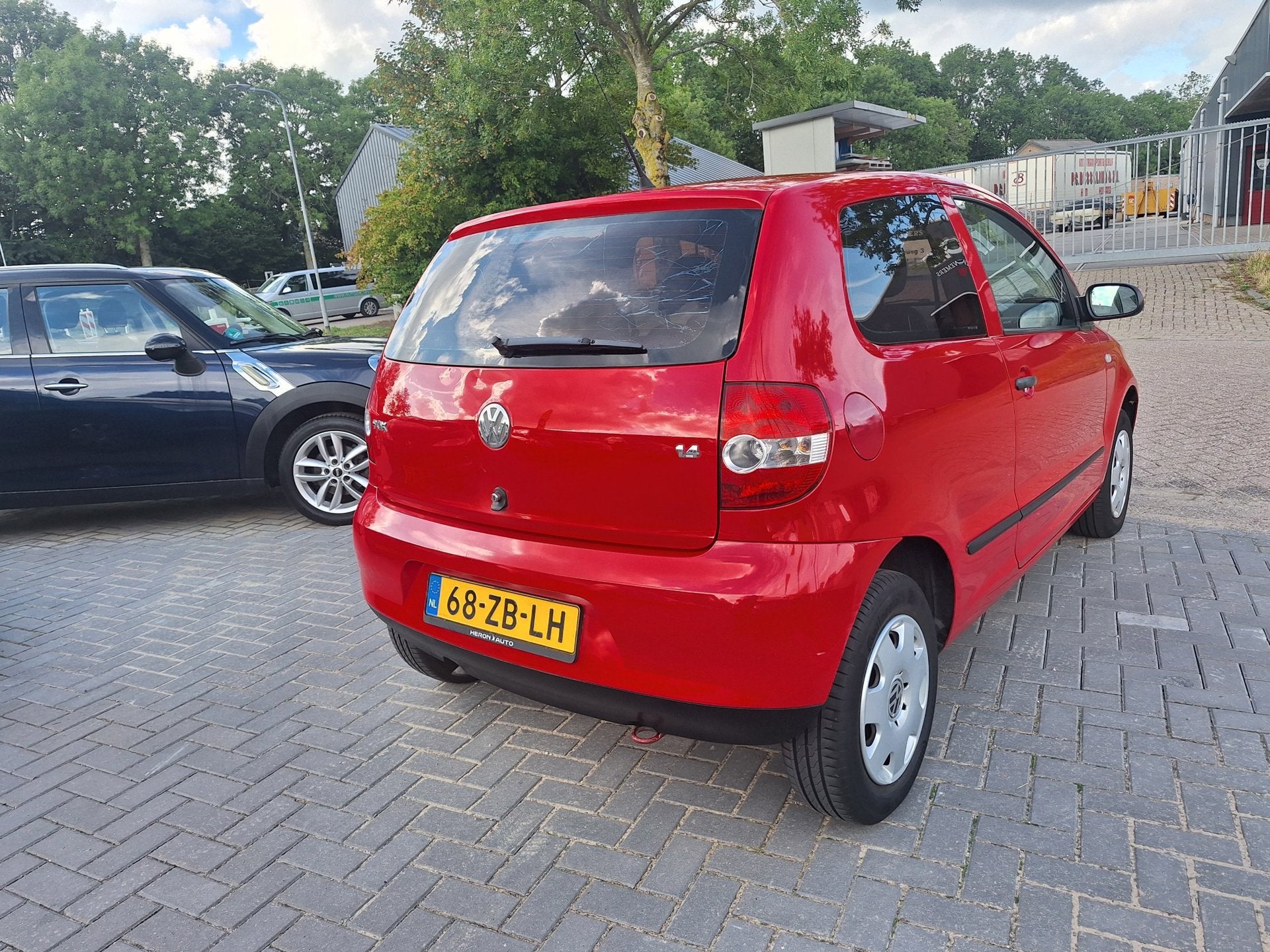 Volkswagen Fox 1.4 Trendline / Dealer onderhouden / APK t/m, Auto's, Voorwielaandrijving, Dealer onderhouden, 15 km/l, 4 stoelen