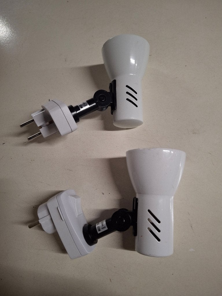 2 stekker spots met led lampjes 2W., Huis en Inrichting, Lampen | Spots, Ophalen, Gebruikt, LED, Inclusief lichtbron
