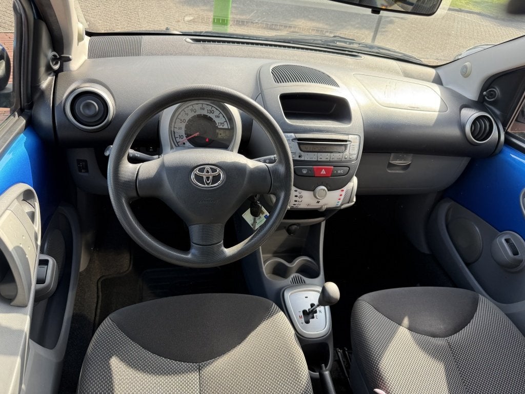 Toyota Aygo 1.0-12V Comfort airco automaat trekhaak, Automaat, Gebruikt, 68 pk, Origineel Nederlands