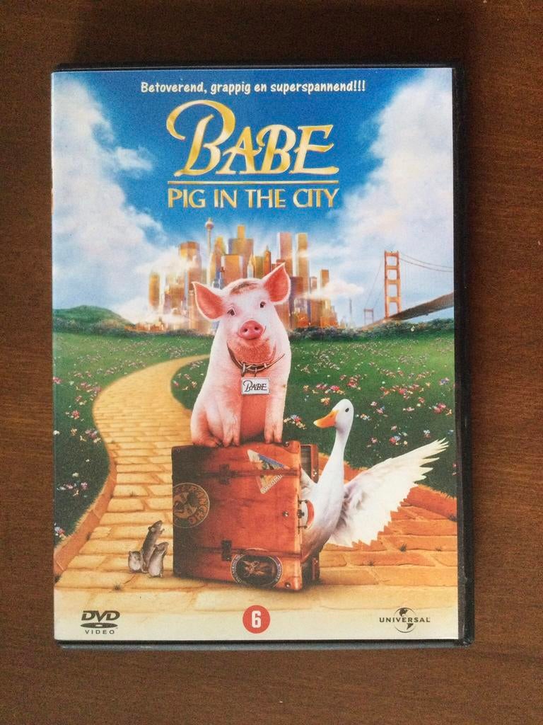 DVD Babe Betoverend, grappig en super spannend, Vanaf 6 jaar, Ophalen of Verzenden, Zo goed als nieuw