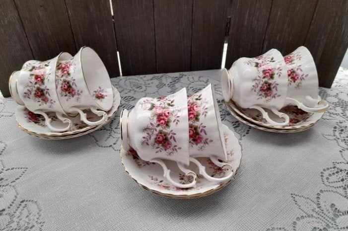Royal albert lavender rose dames kopjes 10.00 p.s, Antiek en Kunst, Ophalen of Verzenden