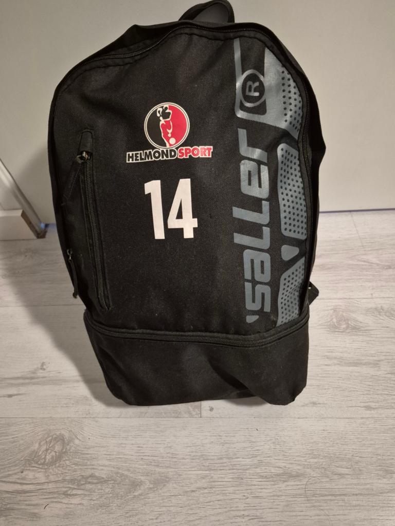 Helmondsport tas ,te koop, Ophalen of Verzenden, Zo goed als nieuw, Buitenlandse clubs, Overige typen