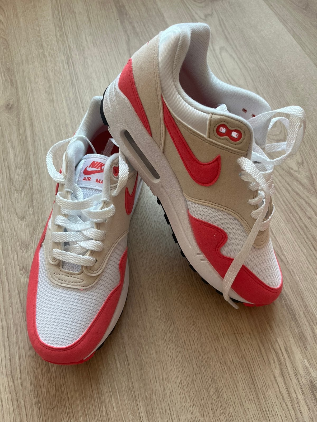 Nike Air Max 1 Aster Pink (Wms) EUR38.5 - NIEUW, Nieuw, Ophalen of Verzenden, Sneakers of Gympen, Roze