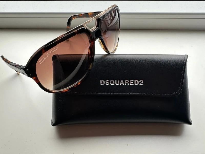 Dsquared2 zonnebril met aankoopbewijs, Sieraden, Tassen en Uiterlijk, Zonnebrillen en Brillen | Dames, Zo goed als nieuw, Zonnebril