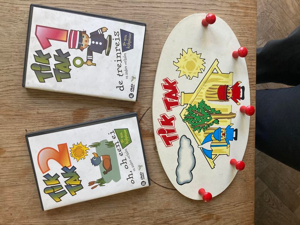 Tik tak kapstokje plus 2 dvds, Ophalen of Verzenden, Zo goed als nieuw, Minder dan 100 cm