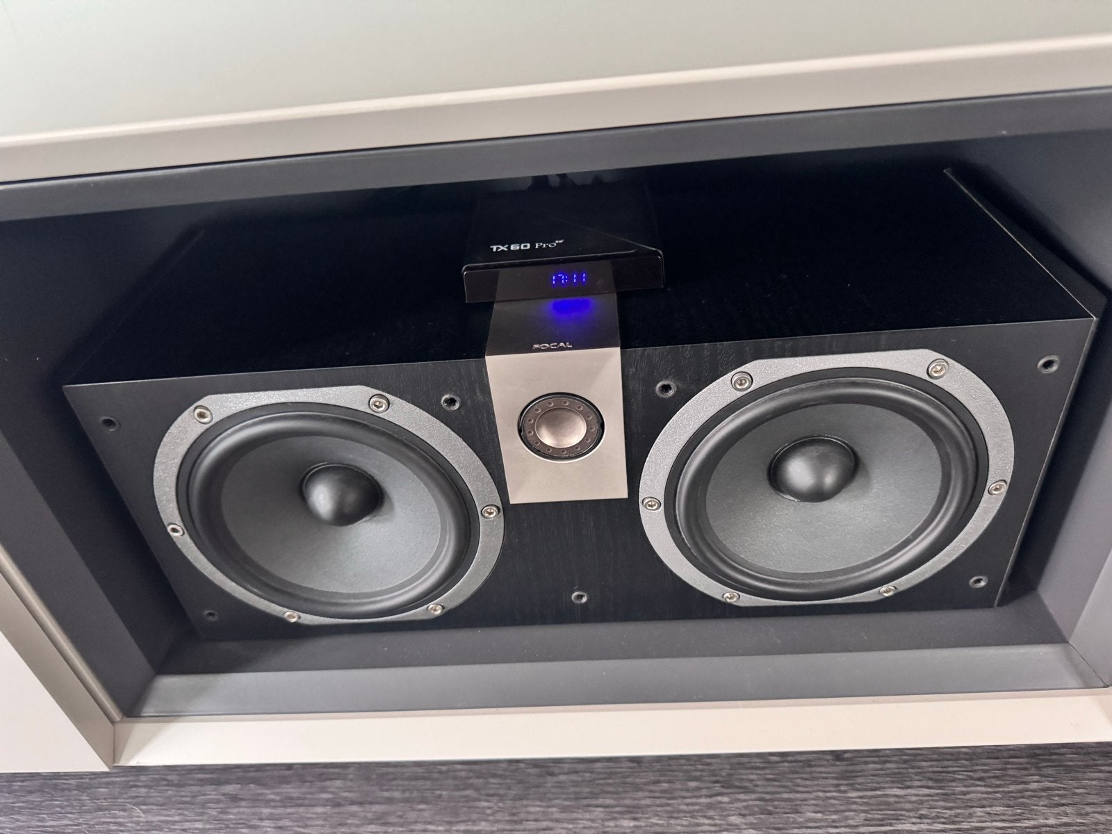 Focal Chorus CC700V Center Speaker, Audio, Tv en Foto, Luidsprekers, 150 watt of meer, Ophalen of Verzenden, Zo goed als nieuw