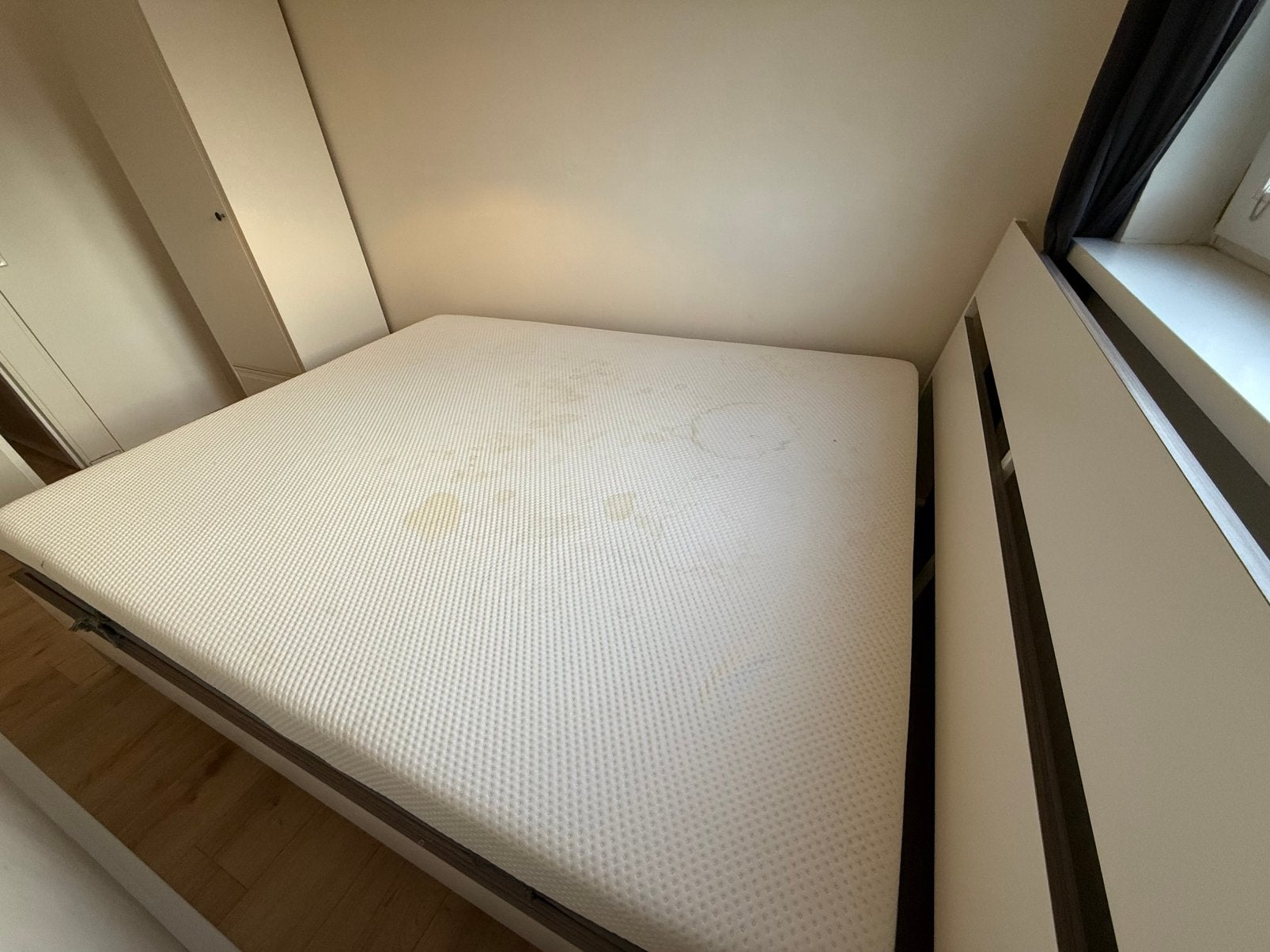 Gratis emma MATRAS, Huis en Inrichting, Ophalen, Zo goed als nieuw, Tweepersoons, 160 cm