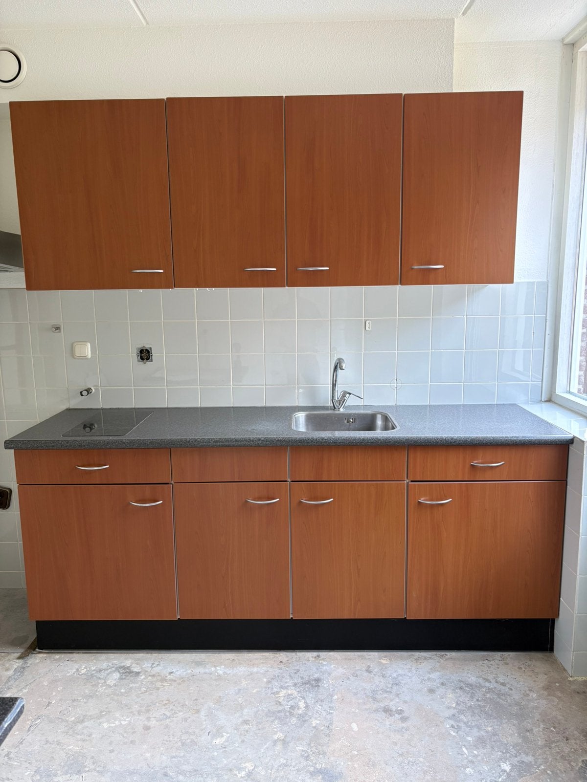 Keukenblok 210 cm breed, Huis en Inrichting, Keuken | Complete keukens, Gebruikt, Bruin, Hoekkeuken, Ophalen of Verzenden