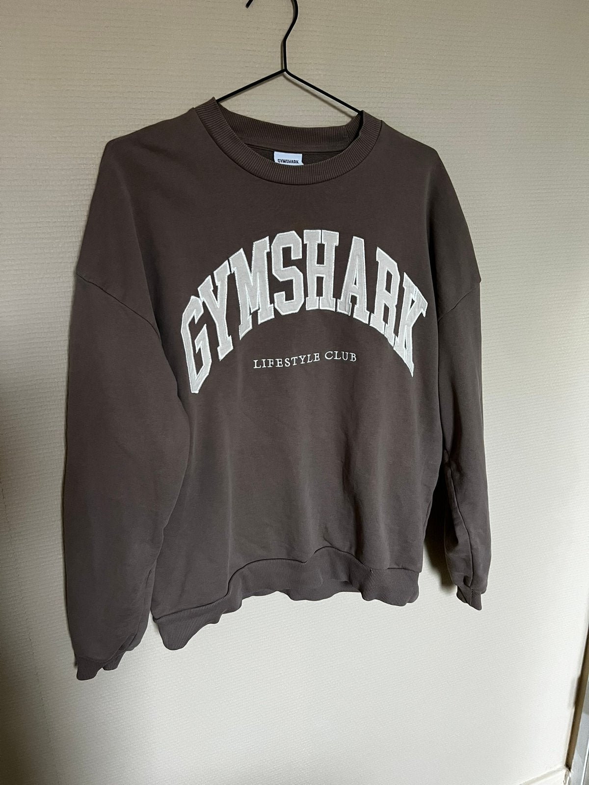 Gymshark sweater, Ophalen of Verzenden, Zo goed als nieuw, Maat 36 (S), Bruin