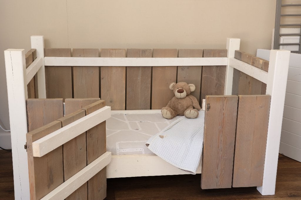 Peuterbed, Ophalen, Gebruikt, 140 tot 160 cm, 70 tot 85 cm