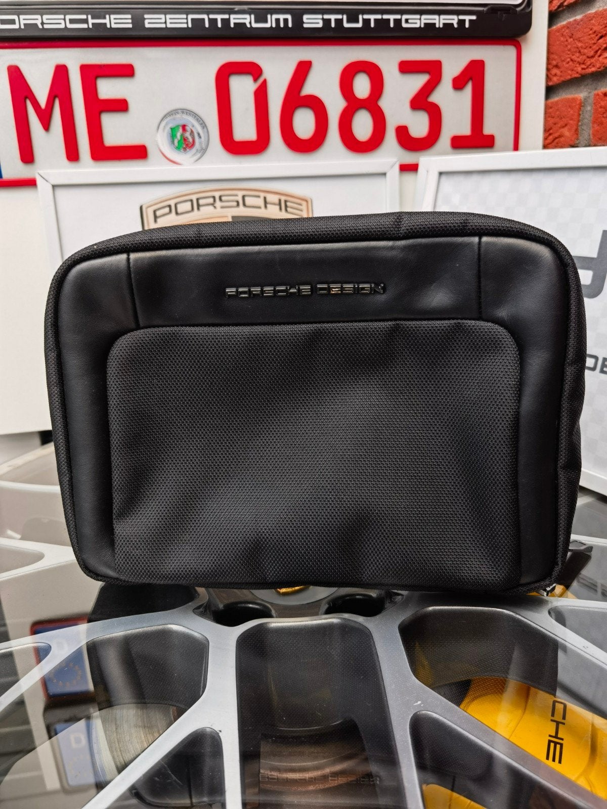 Origineel porsche design toilettas by BRIC'S of make-up beau, Ophalen of Verzenden, Zo goed als nieuw, Zwart, Heer of Dame