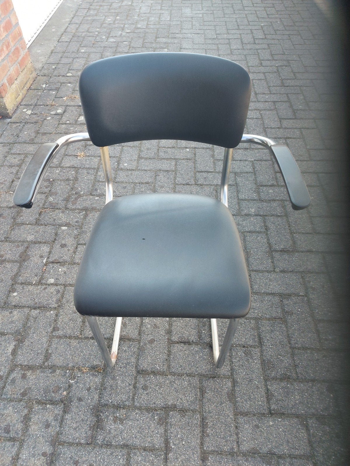 Vintage buisframe armstoel/Gispen stijl (zwarte skai), Ophalen, Huis en Inrichting