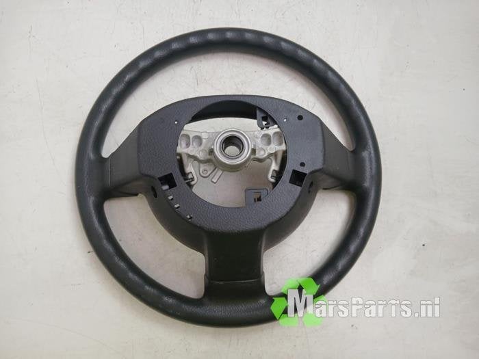 Stuurwiel van een Daihatsu Sirion, Gebruikt, Daihatsu, -, -