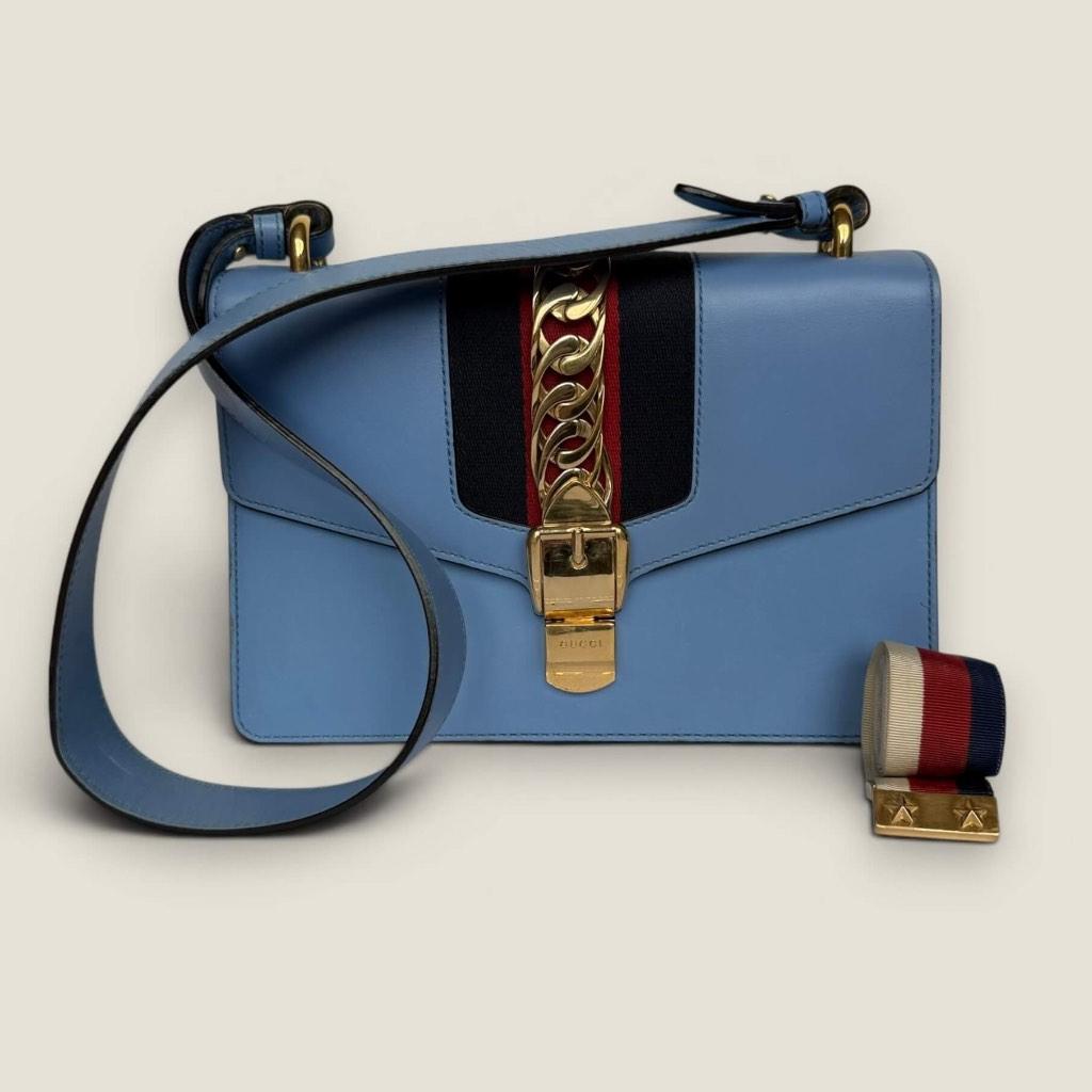 Gucci small Sylvie blauw leer, Blauw, Ophalen of Verzenden, Leer, Nvt