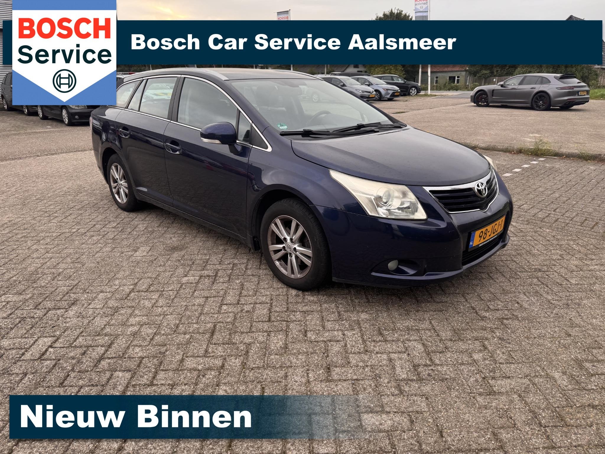 Toyota Avensis Wagon 1.8 VVTi Dynamic / Versnellingsbak Slip, 4 cilinders, Blauw, Origineel Nederlands, 1405 kg