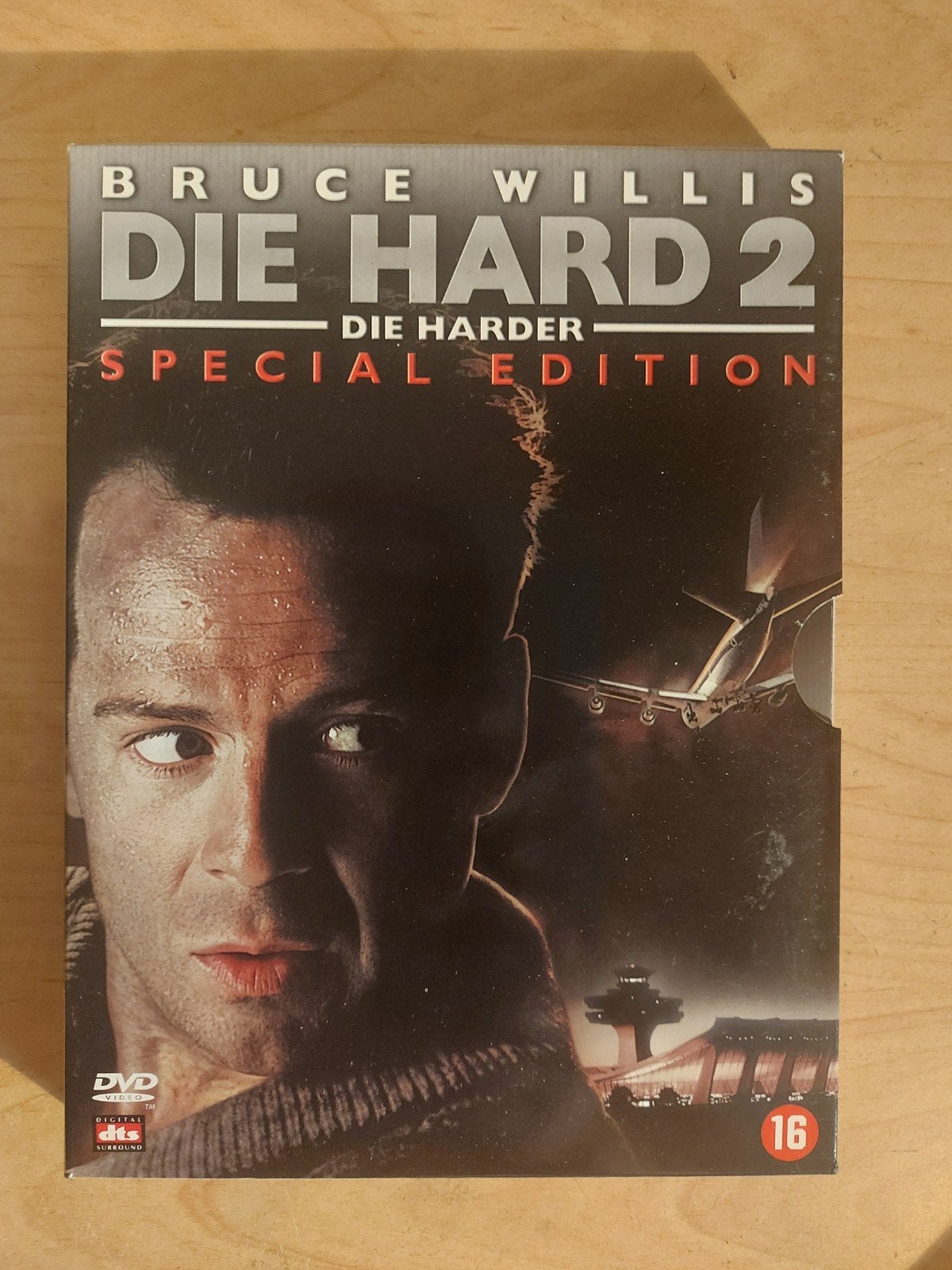 Die Hard 2 - 1990 Bruce Willis special 2-disc edition, Alle leeftijden, Ophalen of Verzenden, Zo goed als nieuw