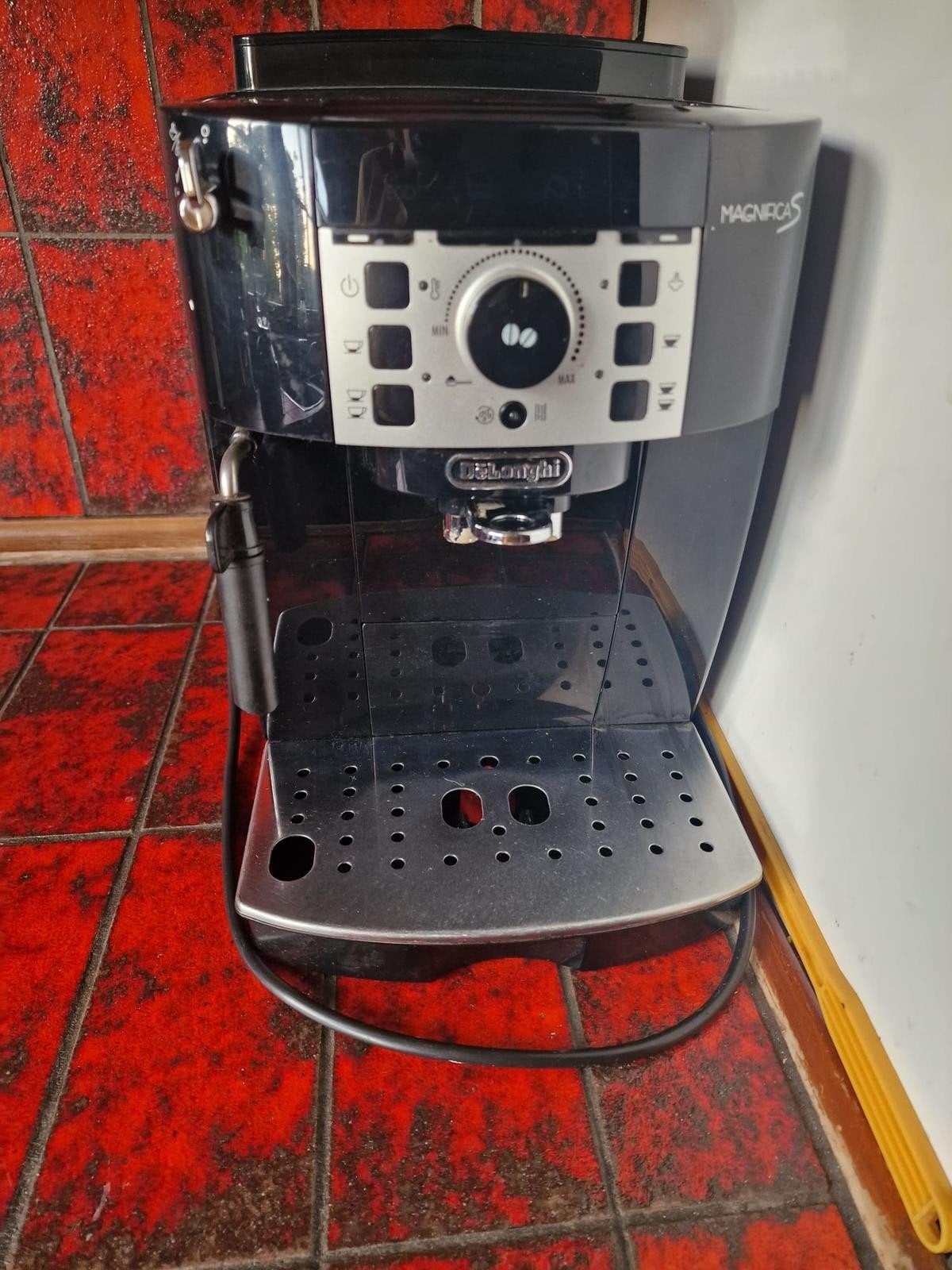 De'Longhi Magnifica S ECAM 22.110.B – Volautomatische Espres, Ophalen of Verzenden, Gebruikt