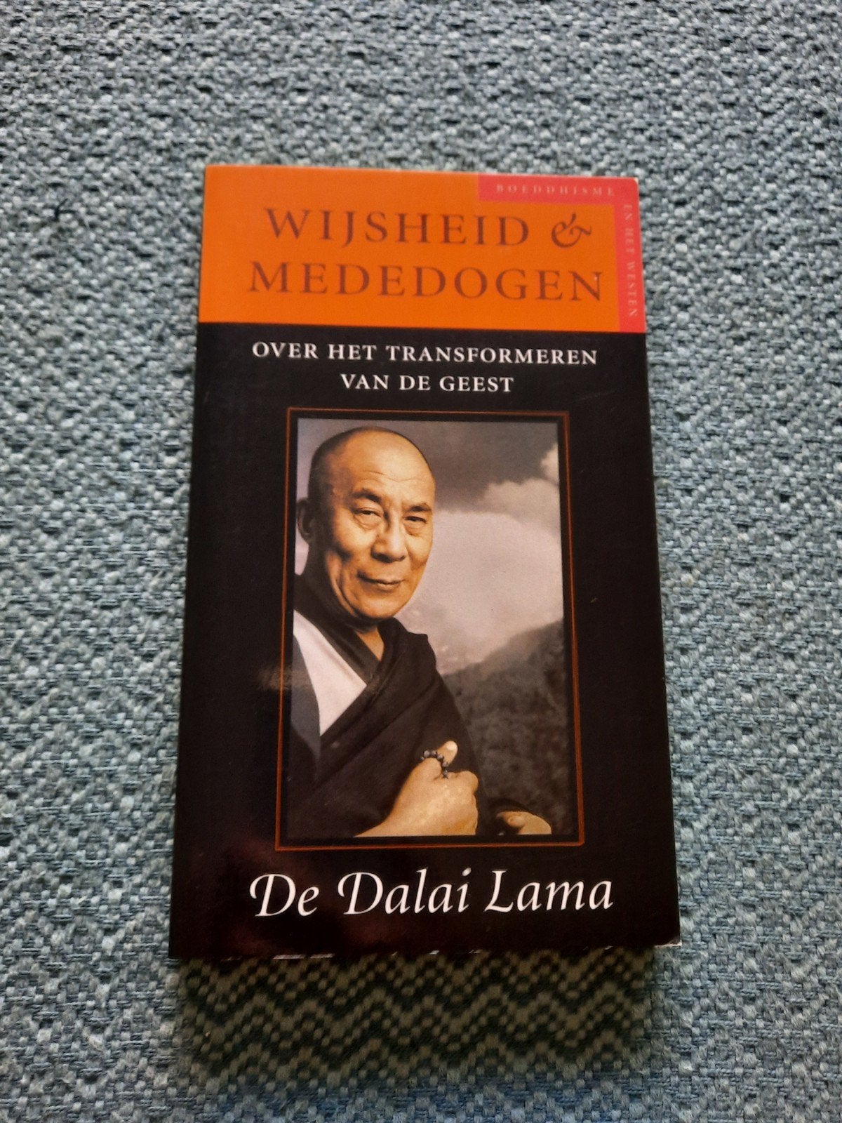 Wijsheid & Mededogen - De Dalai Lama (Paperback), Spiritualiteit algemeen, Ophalen of Verzenden, Zo goed als nieuw, Achtergrond en Informatie