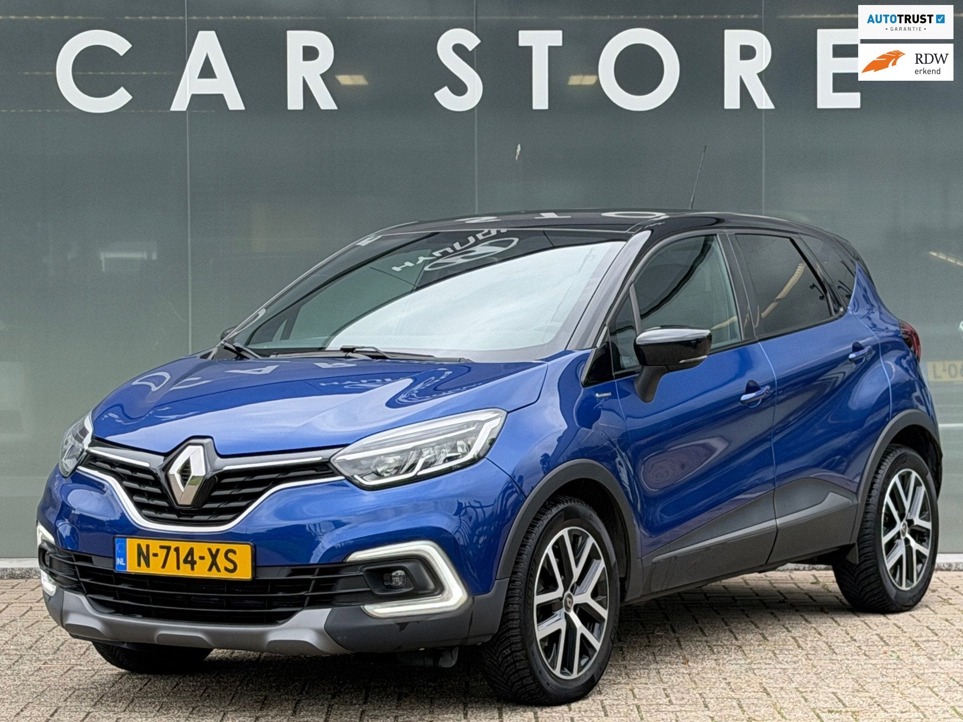Renault Captur 1.3 TCe Version S Automaat/Cruise/LED/Navigat, Auto's, Gebruikt, 4 cilinders, 150 pk, Blauw