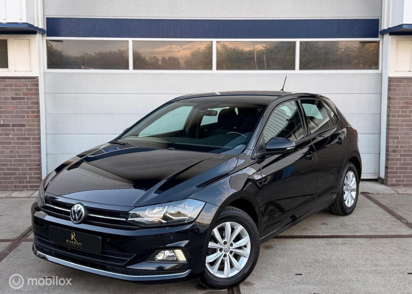 Volkswagen Polo 1.0 TSI | Comfortline | Carplay | Camera |, Auto's, Voorwielaandrijving, 1095 kg, 116 pk, Zwart