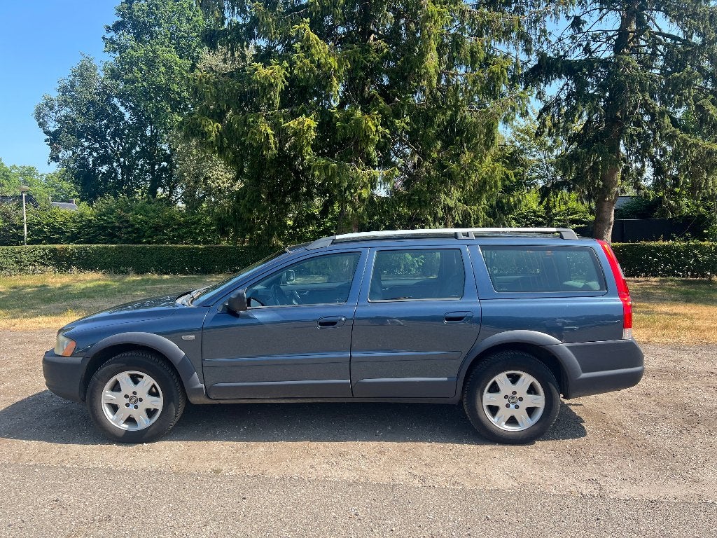 Volvo XC70 2.5 T AWD Geartronic 2004 Blauw, Auto's, Volvo, Automaat, 1800 kg, Blauw, XC70