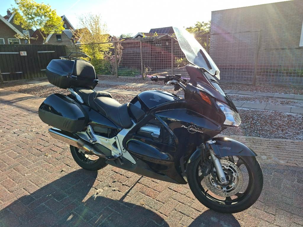 Honda ST1300 Pan European, Motoren, Motoren | Honda, 4 cilinders, Gebruikt, Particulier, Meer dan 35 kW