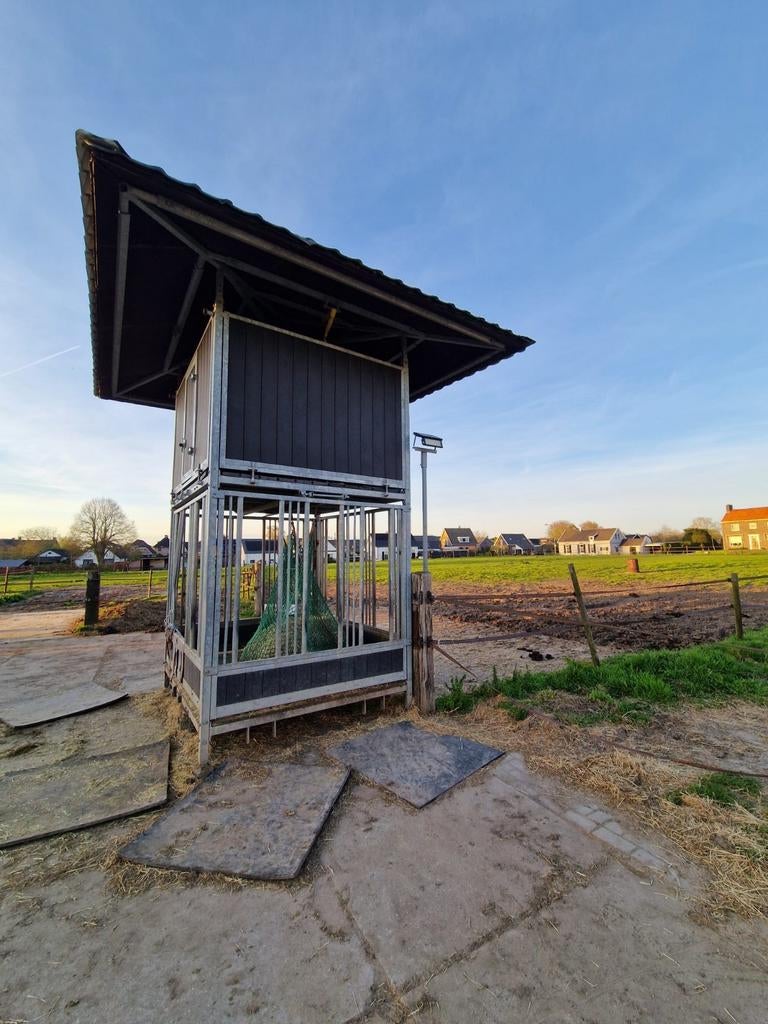 Stalling aangeboden voor 2 paarden, Stalling