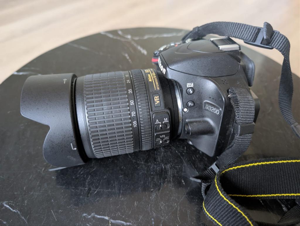 Nikon D3200 Spiegelreflexcamera met 18-105mm lens, Ophalen, Zo goed als nieuw, Spiegelreflex, Nikon