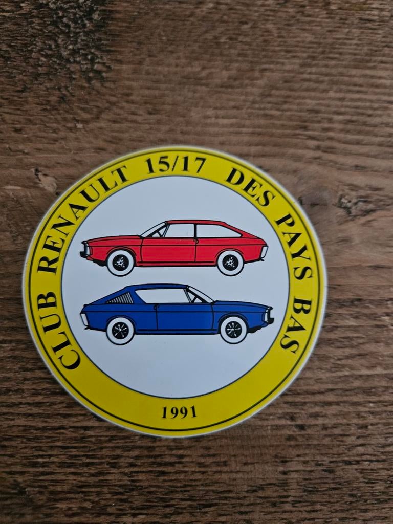 Club Renault Auto sticker, Ophalen of Verzenden, Zo goed als nieuw, Auto's