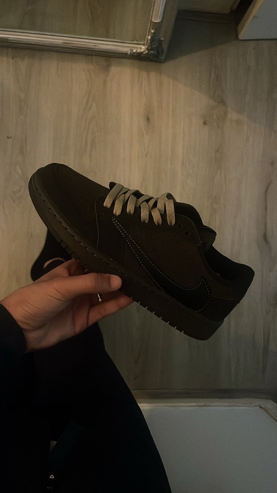 Nike Air Jordan 1 Low Travis Scott Reverse Mocha, Kleding | Heren, Bruin, Nieuw, Ophalen of Verzenden, Sneakers of Gympen
