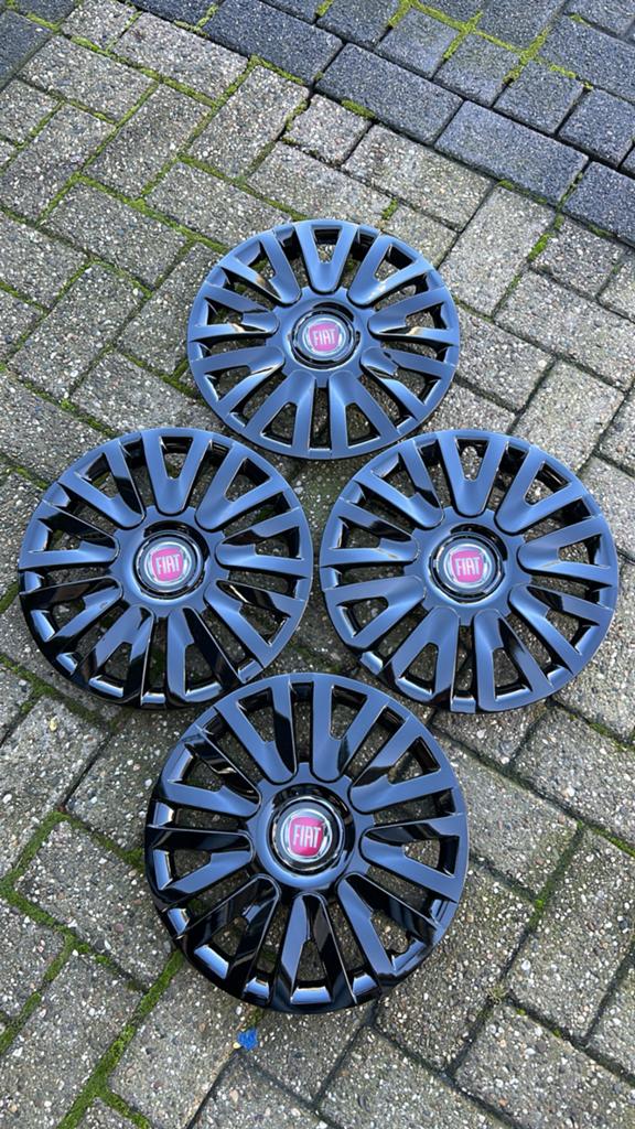 Set Zwarte Fiat Wieldoppen 15 inch 4 stuks, Auto diversen, Wieldoppen, Ophalen of Verzenden, Nieuw