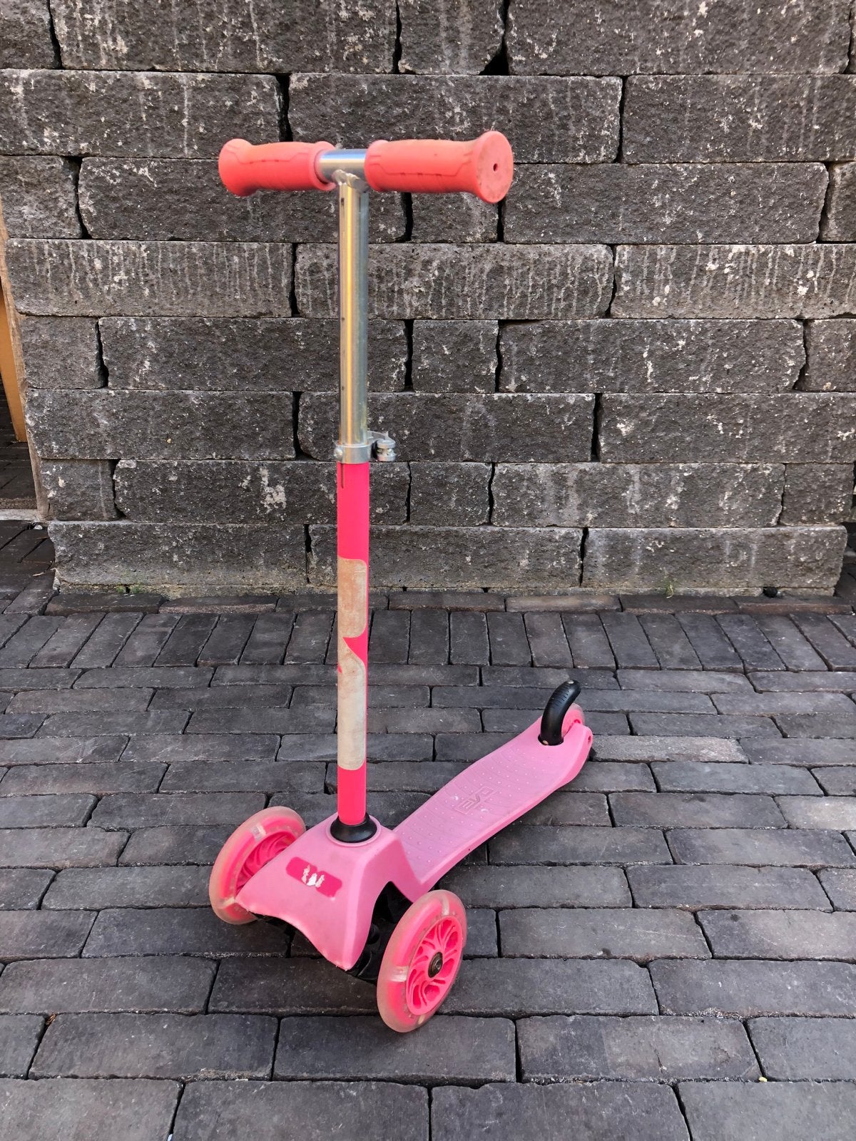 Roze driewieler kinderstep - kan nog een ronde mee!, Ophalen of Verzenden, Gebruikt, Overige typen