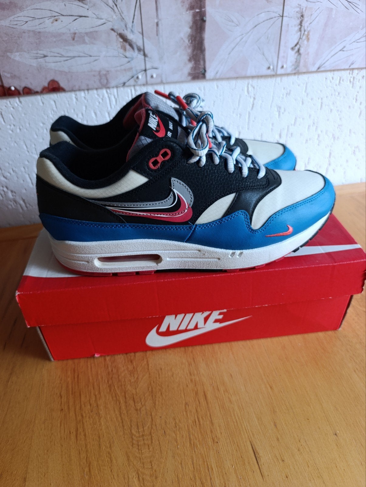 Nike Air Max 1 Time Capsule Pack., Kleding | Heren, Schoenen, Overige kleuren, Nike, Ophalen of Verzenden, Nike