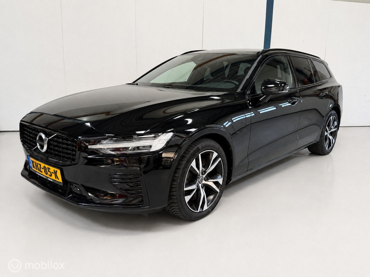 Volvo V60 2.0 T6 Twin Engine AWD Momentum SPORTINTERIEUR, Auto's, Automaat, Gebruikt, 4 cilinders, Vierwielaandrijving