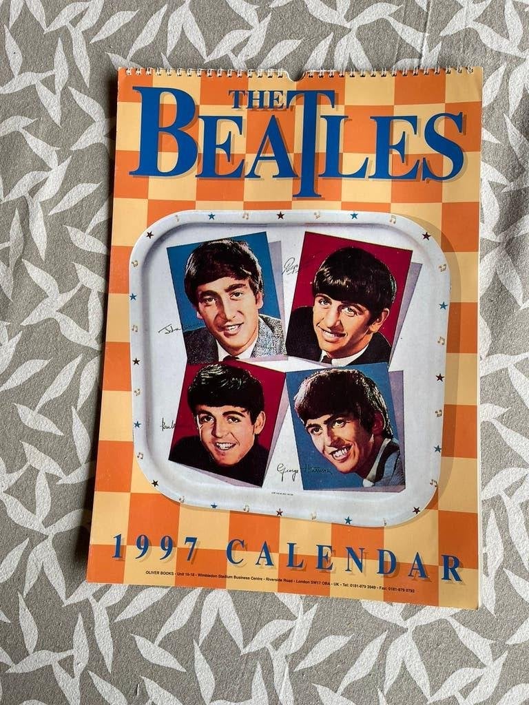 BEATLES Kalenders (4X) Diverse Jaren (onbeschreven), Verzenden, Zo goed als nieuw