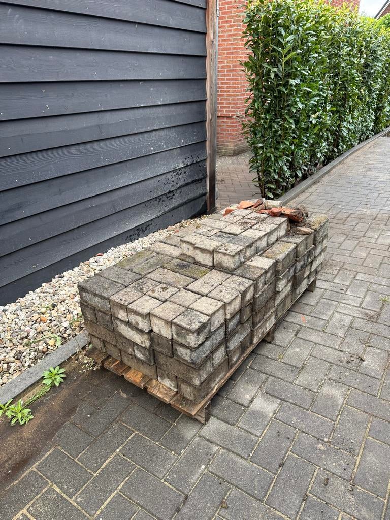 Gebruikte betonklinkers voor terras of pad, Ophalen, Zo goed als nieuw, Beton, Terrastegels