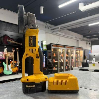 DeWalt DC410 Haakse Slijper 18V | Incl Accu & Oplader, Gebruikt, Haakse handslijpmachine, Ophalen of Verzenden