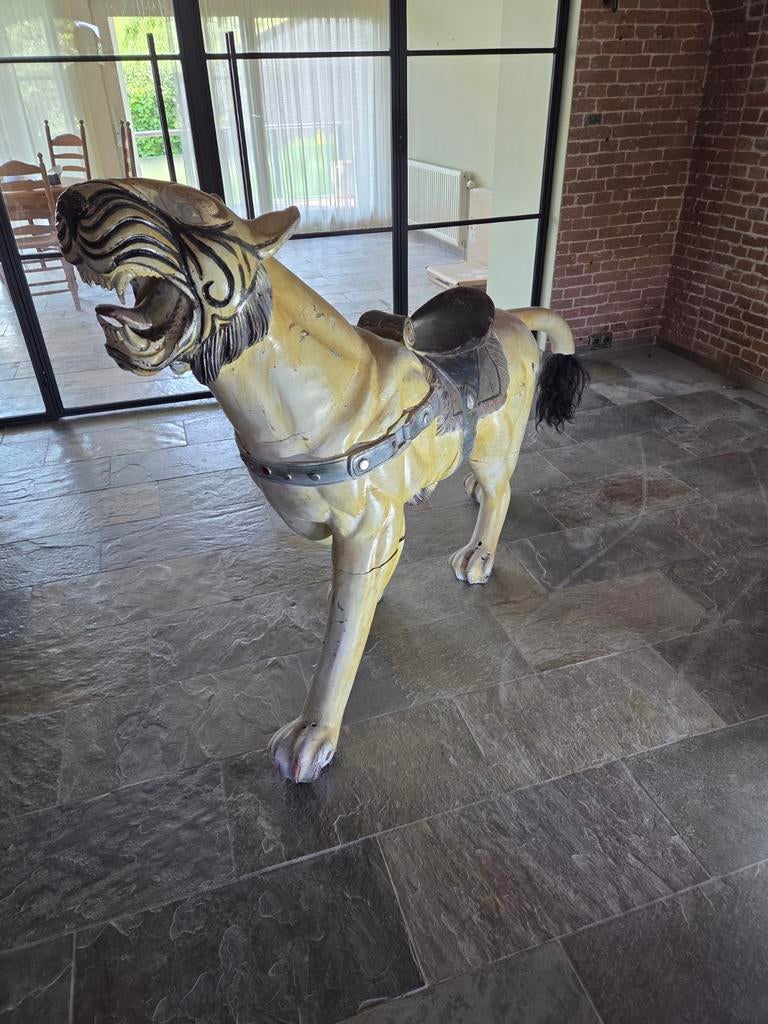 Antiek hardhouten kunstwerk: Bijzondere tijger sculptuur, Antiek en Kunst, Ophalen